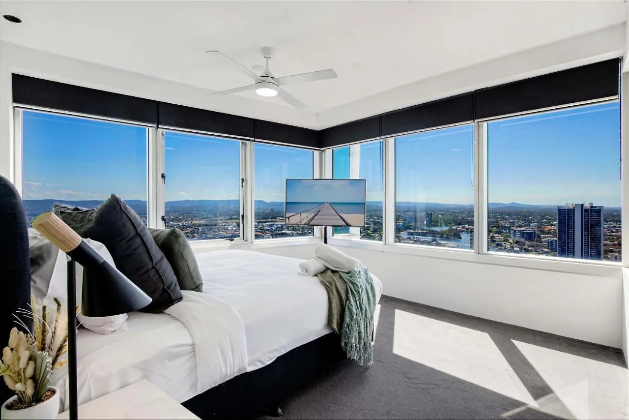 Q Tower At Surfers Paradise - Self Contained Apartments Gold Coast