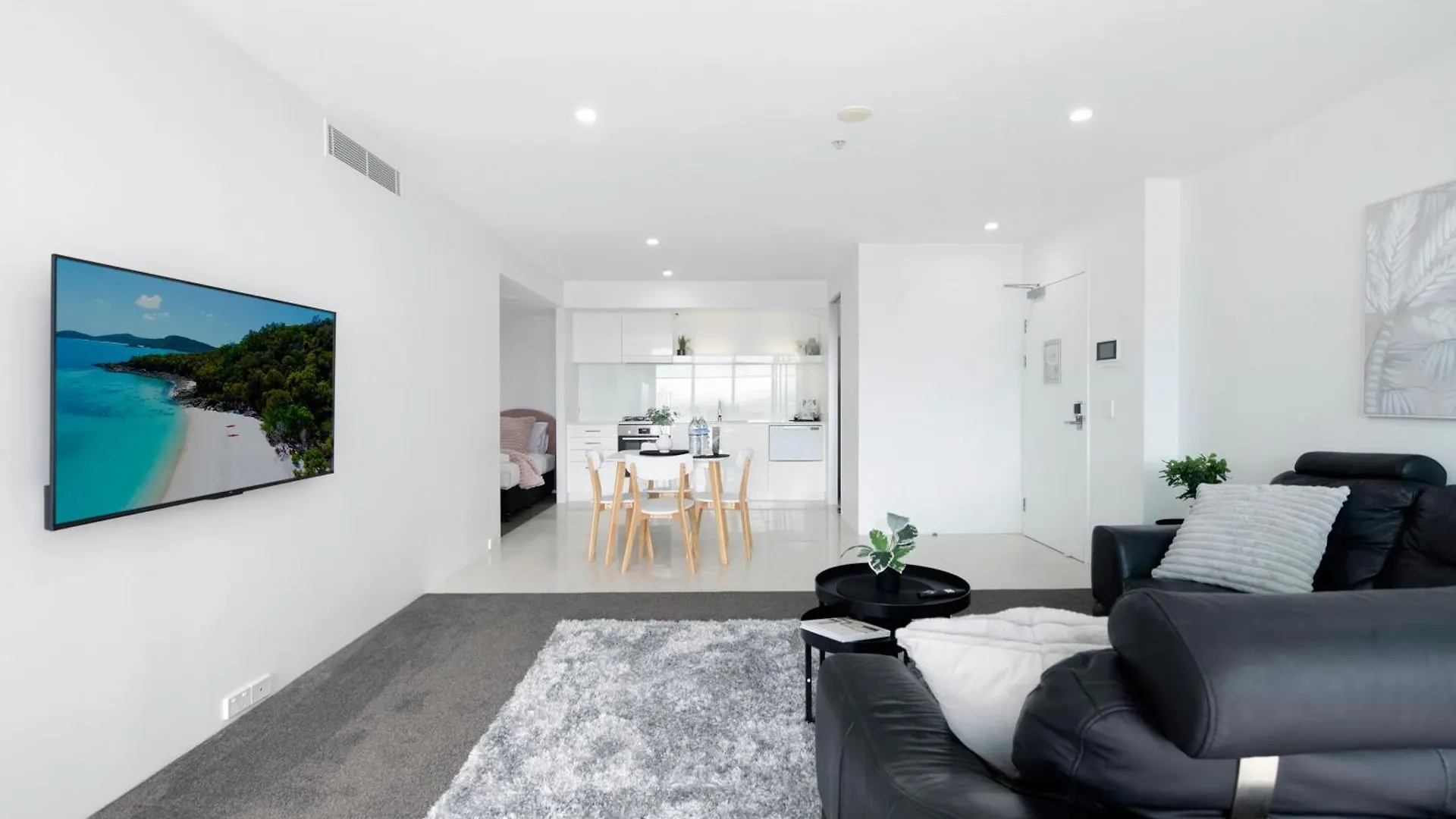 Q Tower At Surfers Paradise - Self Contained Apartments Gold Coast