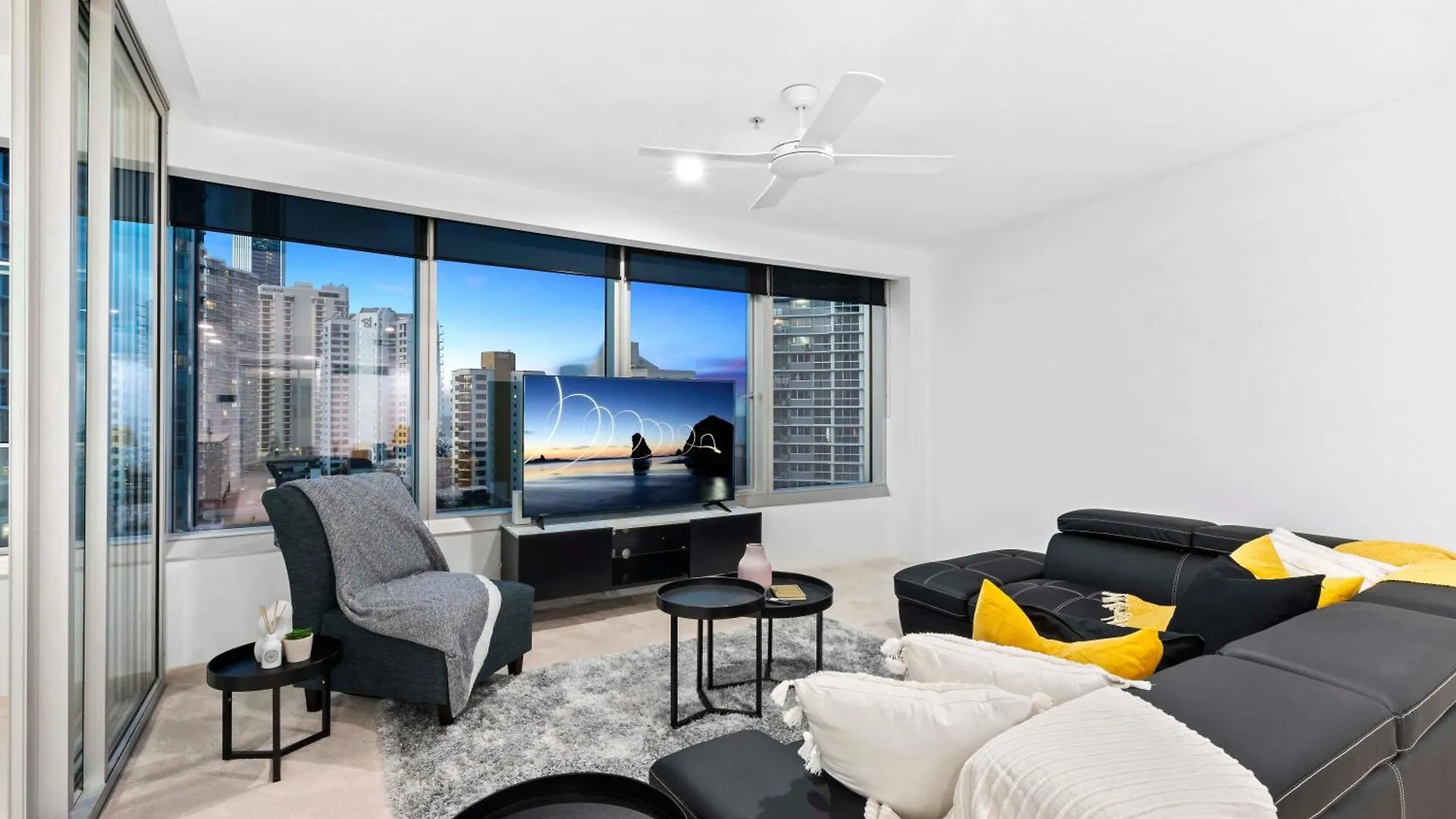 Q Tower At Surfers Paradise - Self Contained Apartments Gold Coast 0*,